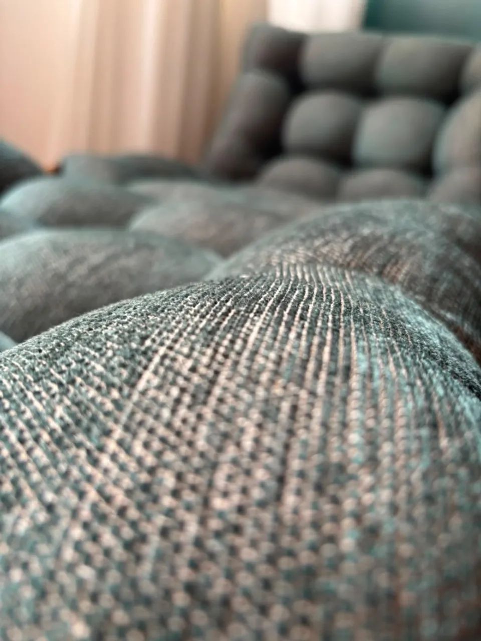 Poltrona Costela Slim com Puff - Bouclé Verde - Abra Casa - Foto 5