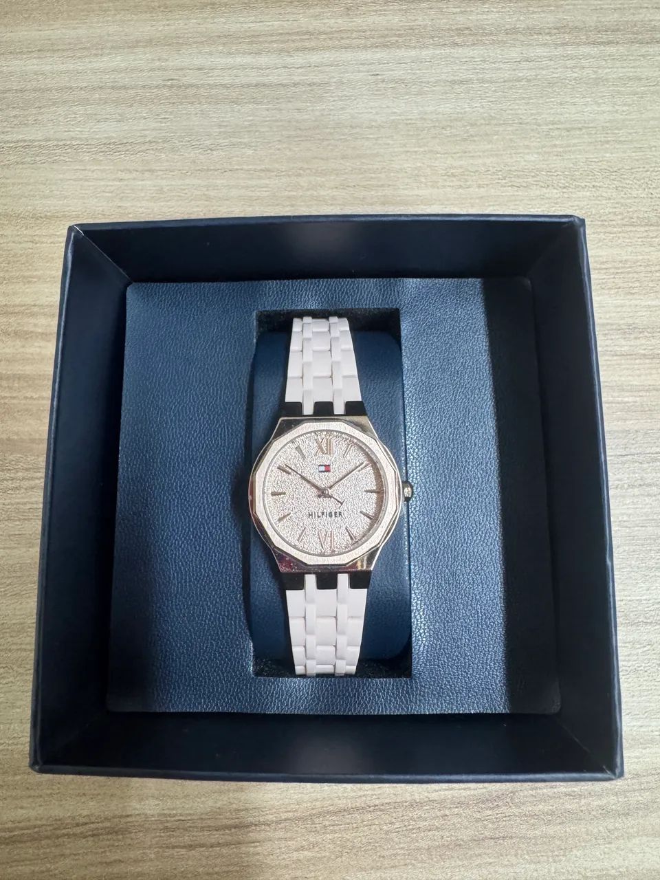 Relógio feminino Tommy Hilfiger  - Foto 2
