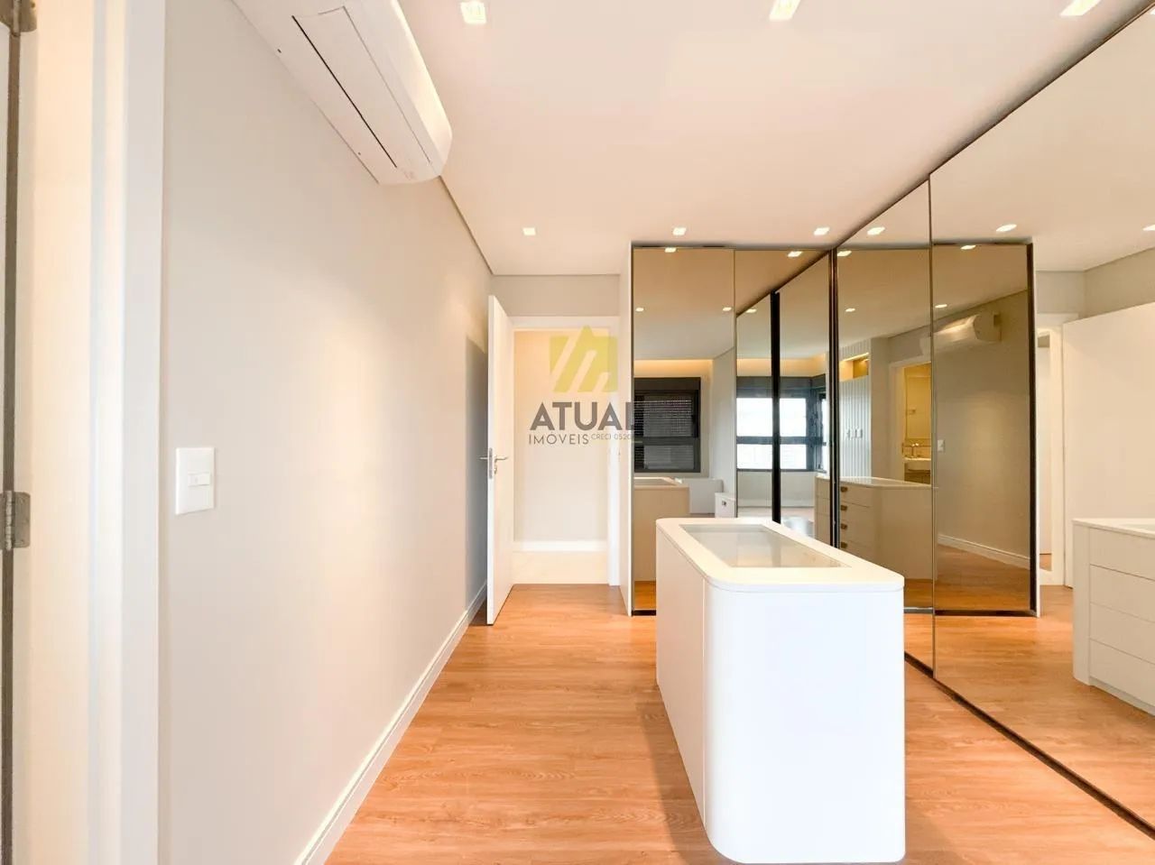 Alto Padrão no Parque Global  3 Dorms, 186m² e 3 Vagas - Foto 6