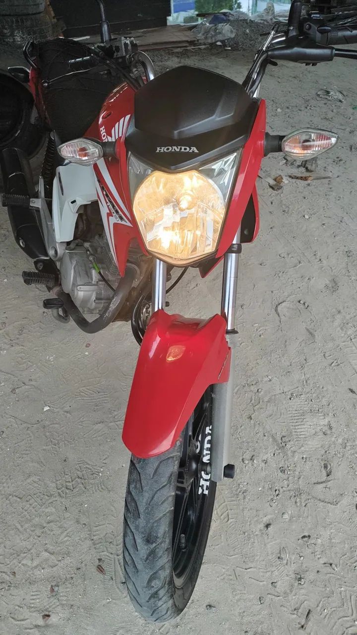 Moto titan 150 flex