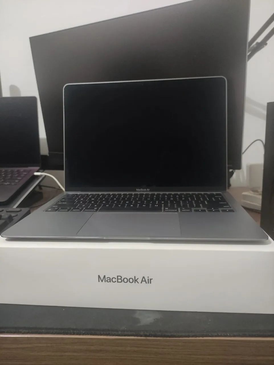 MacBook Air M1 8GB RAM 250GB SSD - Excelente estado - Notebooks