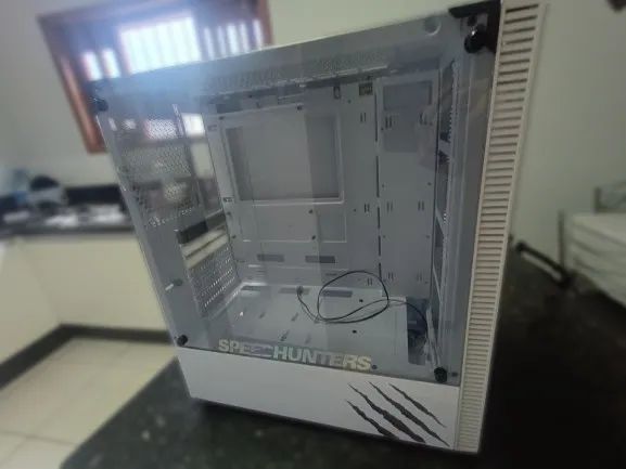 Gabinete Gamer White/Branco