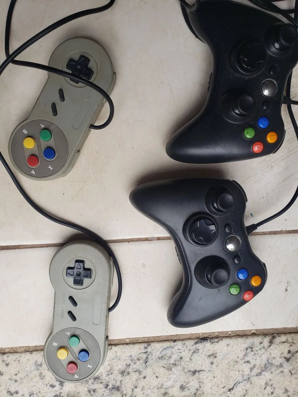 Vendo controle de Xbox e  de super Nintendo  - Foto 3