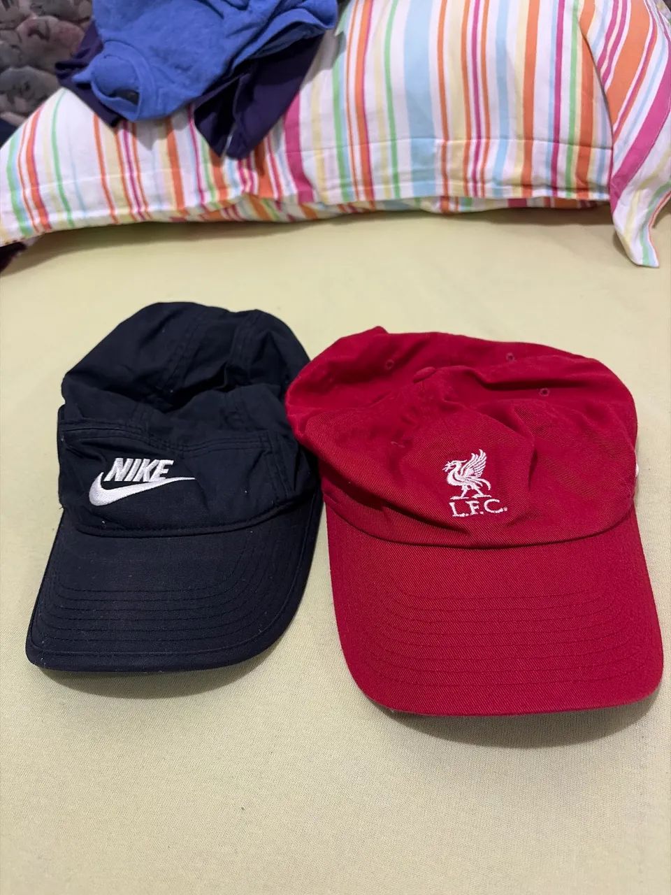 Bonés Nike