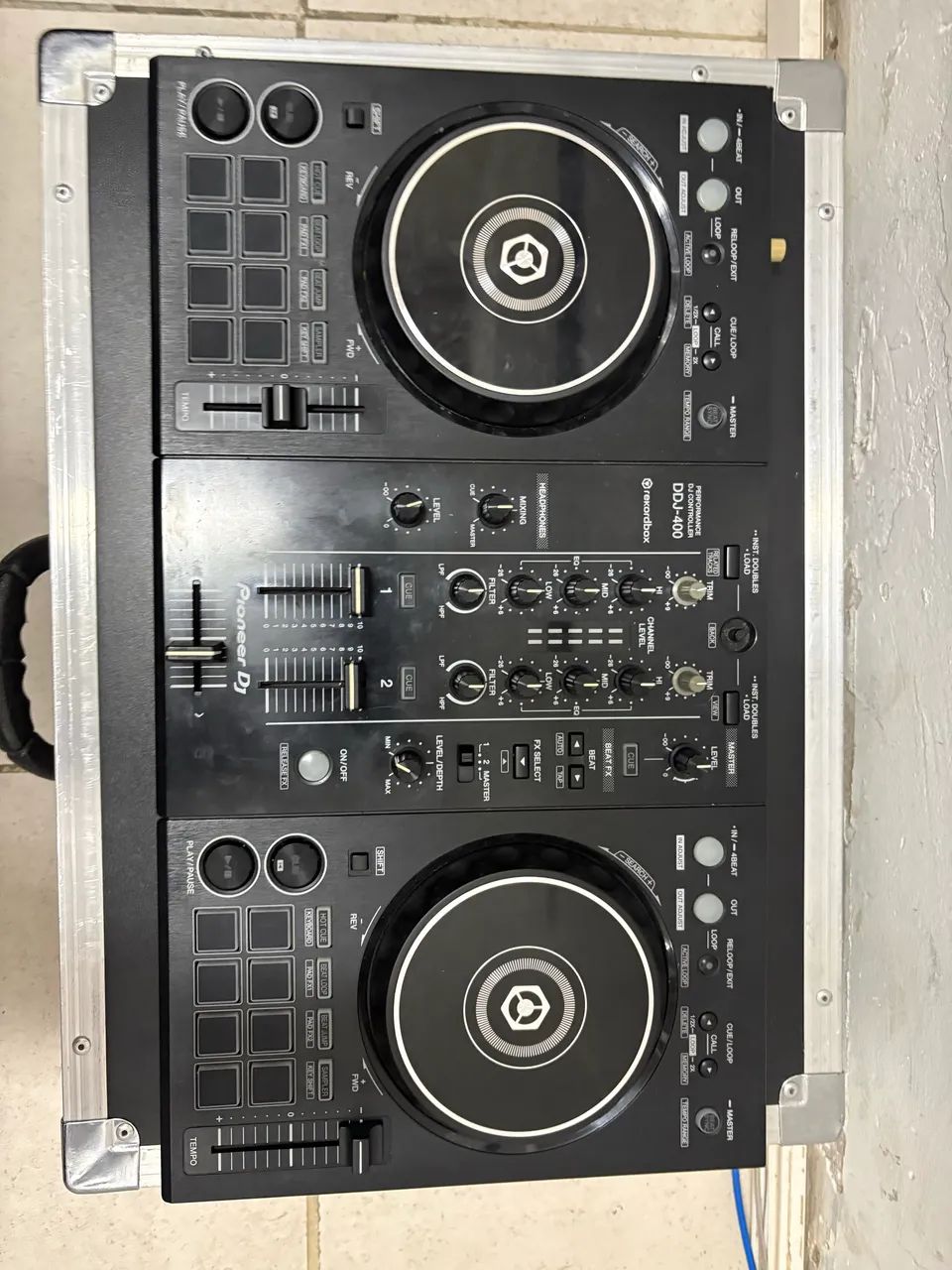 MESA DE DJ CONTROLADORA (PIONEER DJ DDJ400) C/CASE E CABO - Foto 2