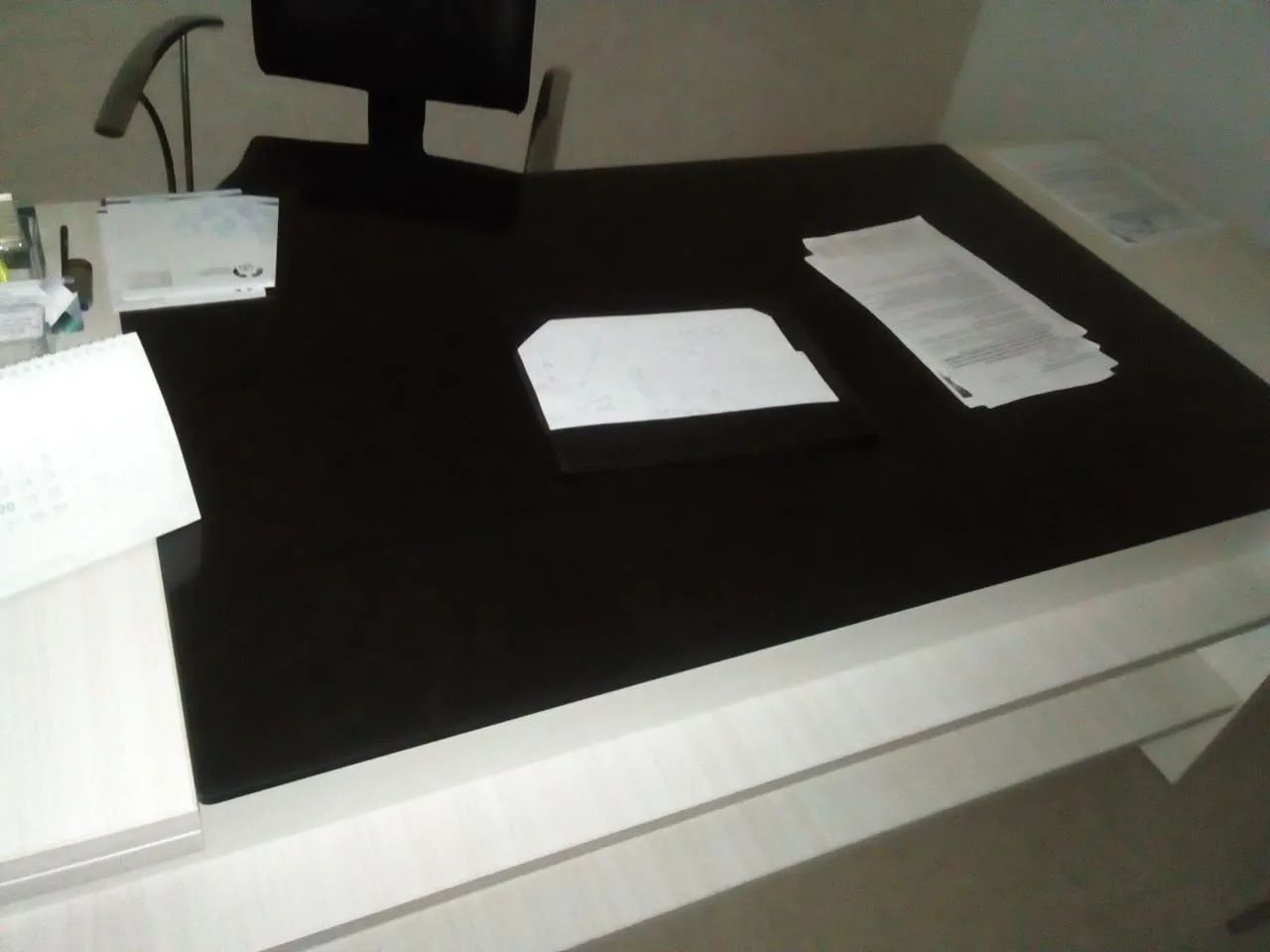 Mesa de Escritório Executiva Grande Preta e Branca