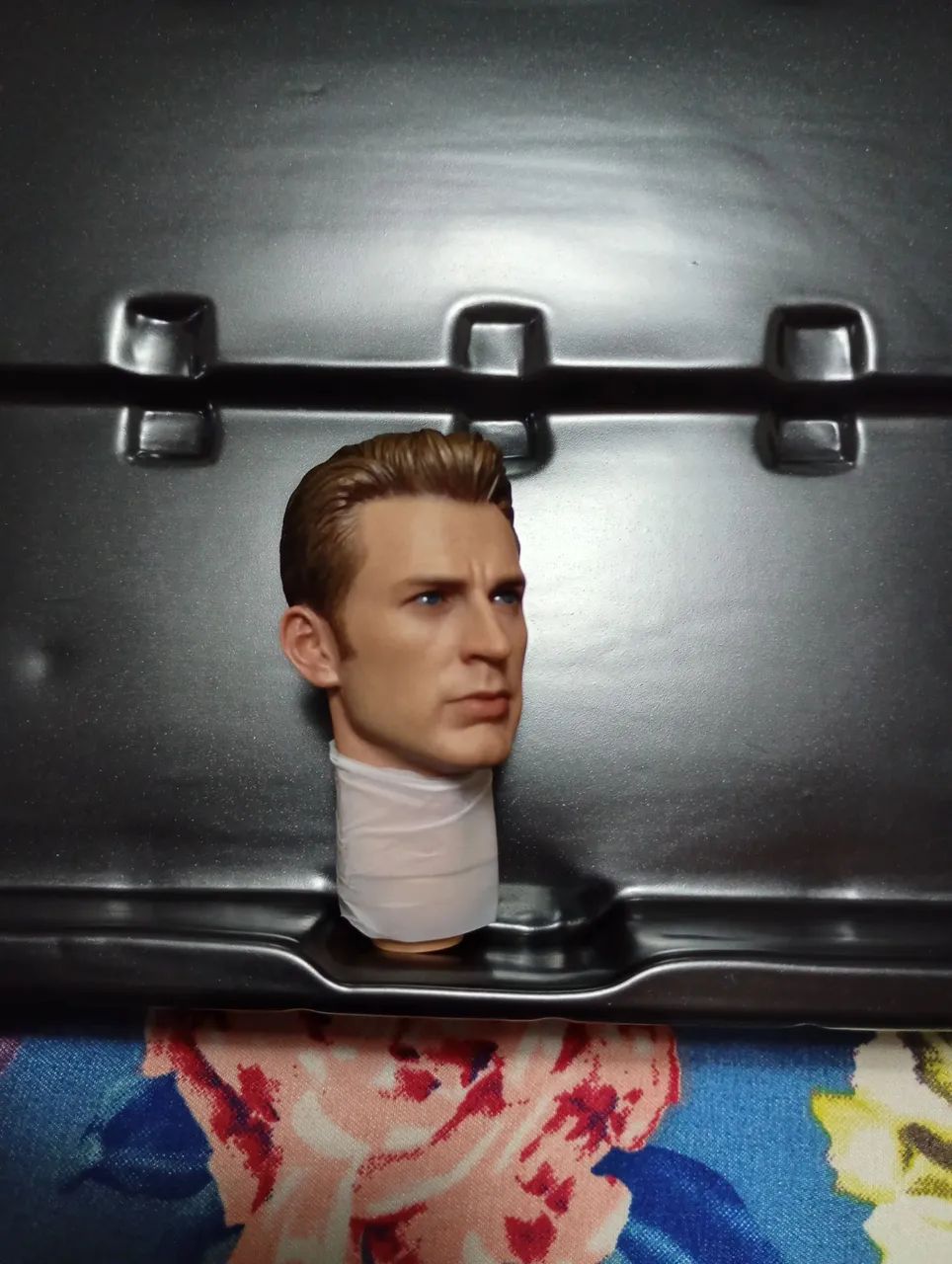 Hot Toys Avengers: Endgame Captain America /6 Scale Figure Official