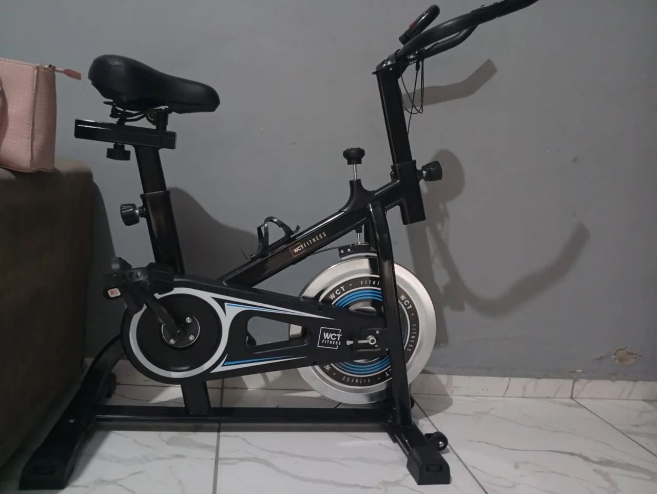 Vendo bicicleta ergométrica  - Foto 2