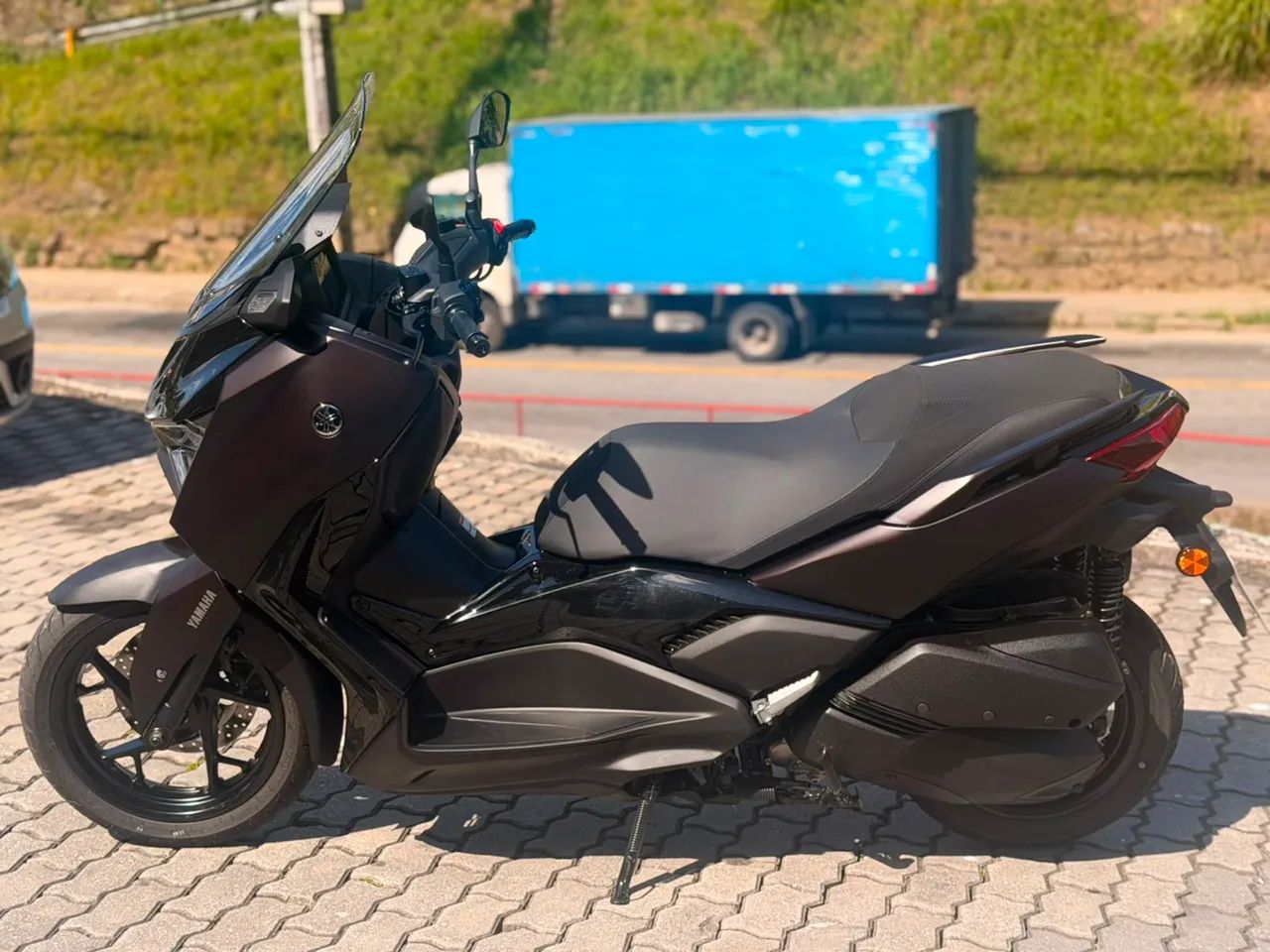 XMax 300cc 2026  - Foto 2