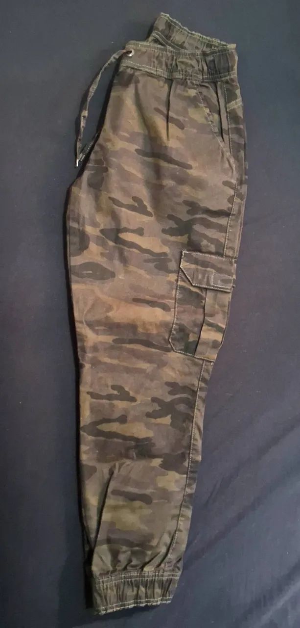 Calça camuflada feminina nova  - Foto 3