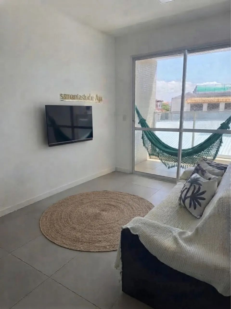 Apartamento na Orla de Atalaia 