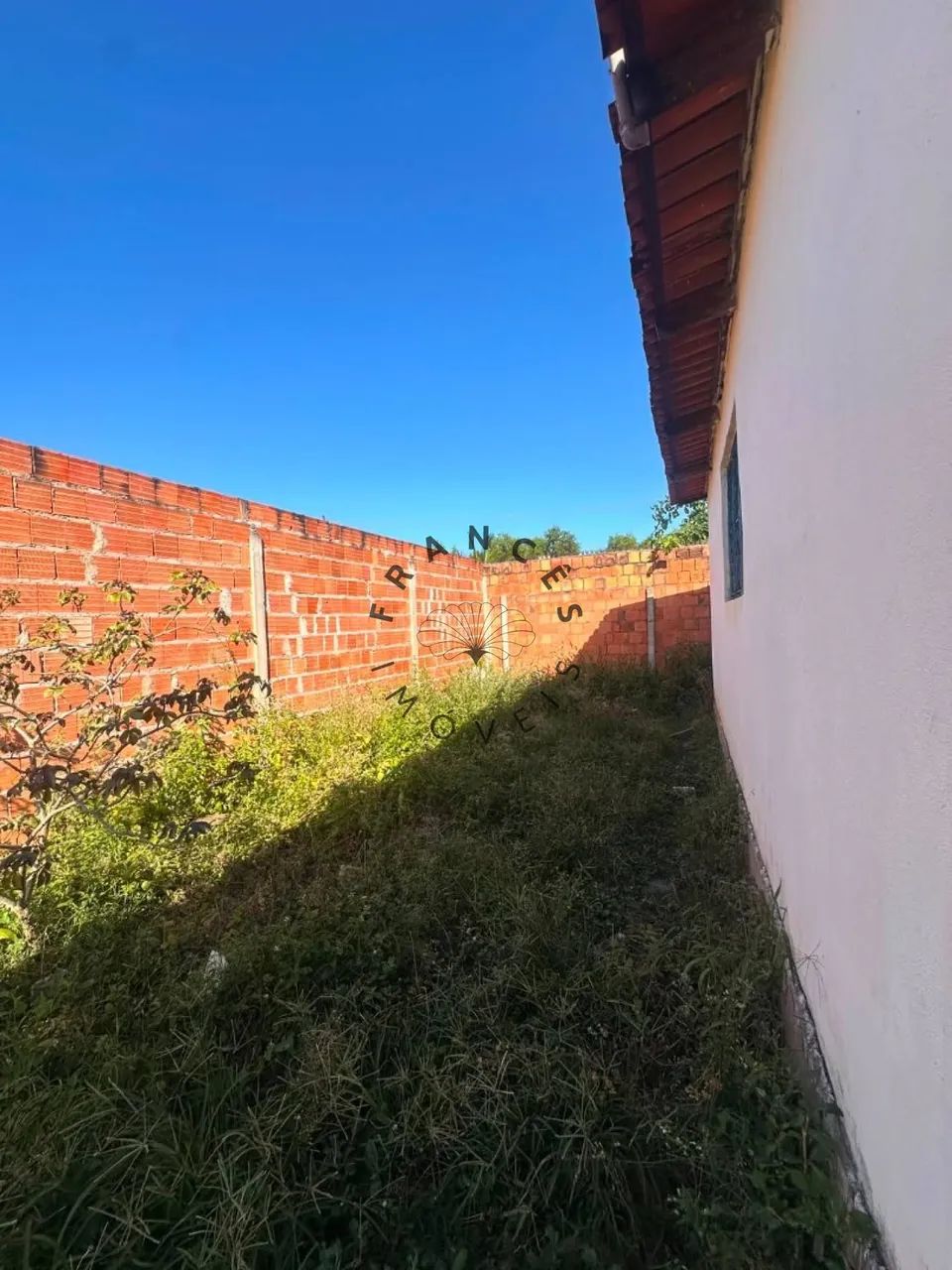 Lote com Casa à Venda no Sol do Francês por R$ 150 Mil | 200 m² e Alto Potencial de Expans - Foto 3