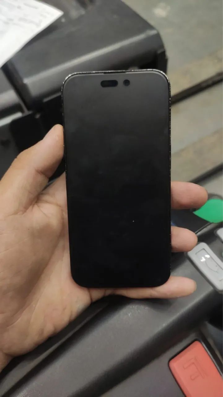 iPhone 14 Pro!!!zero,novo bem cuidado e conservado,todo original!!funciona tudo! - Foto 3