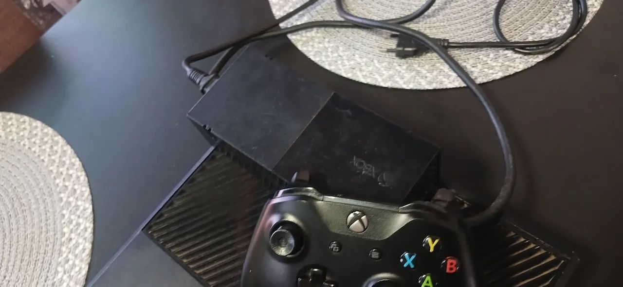 Xbox one fat com jogos e controle  - Foto 2