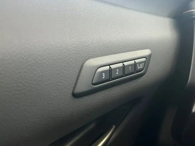 Lexus UX-300h 2.0 16V Aut. (Híbrido), foto 14 de 20