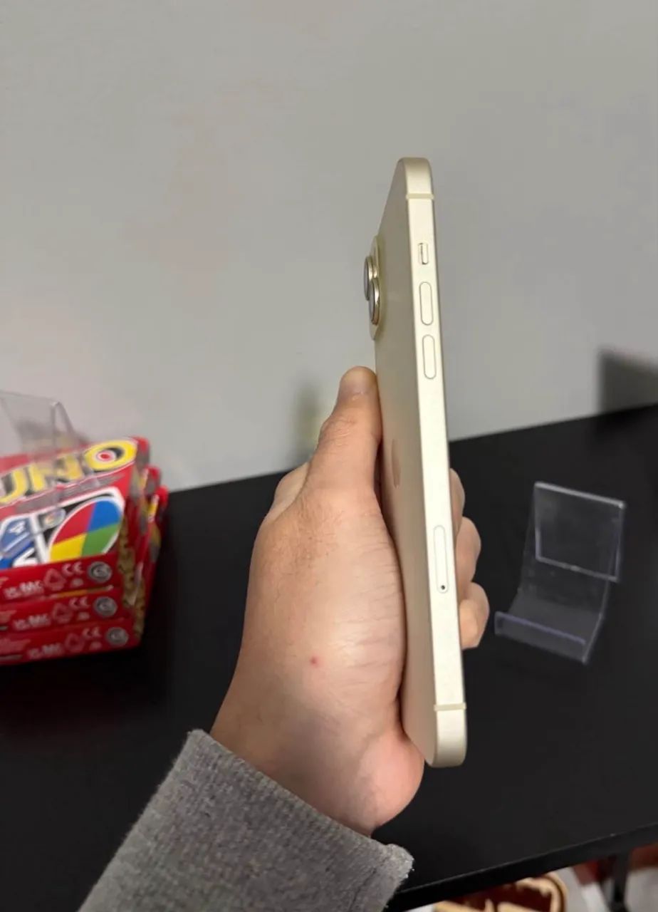 iPhone 15  - Foto 3
