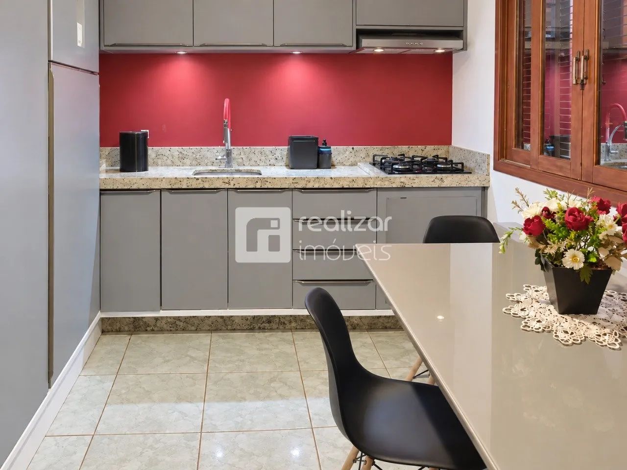 Casa mobiliada com 2 quartos em São João do Rio Vermelho - Foto 2