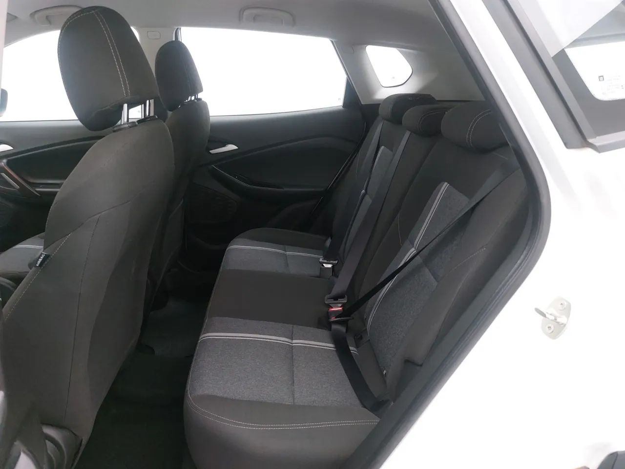 Chevrolet Tracker 1.0 Turbo 12V Flex Aut. (pcd), foto 17 de 18