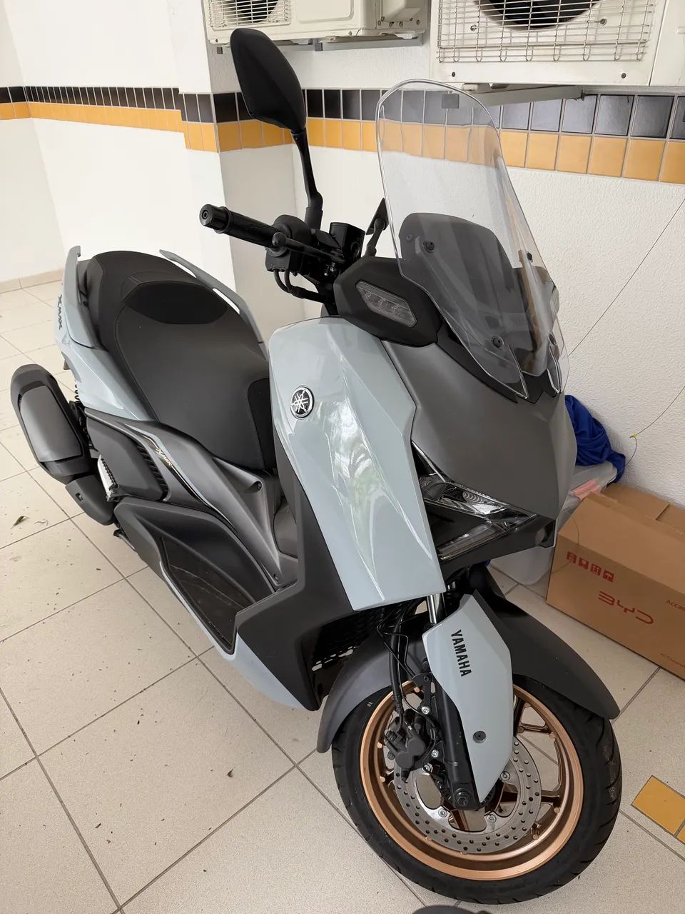Vendo X-Max 300 estado de 0km