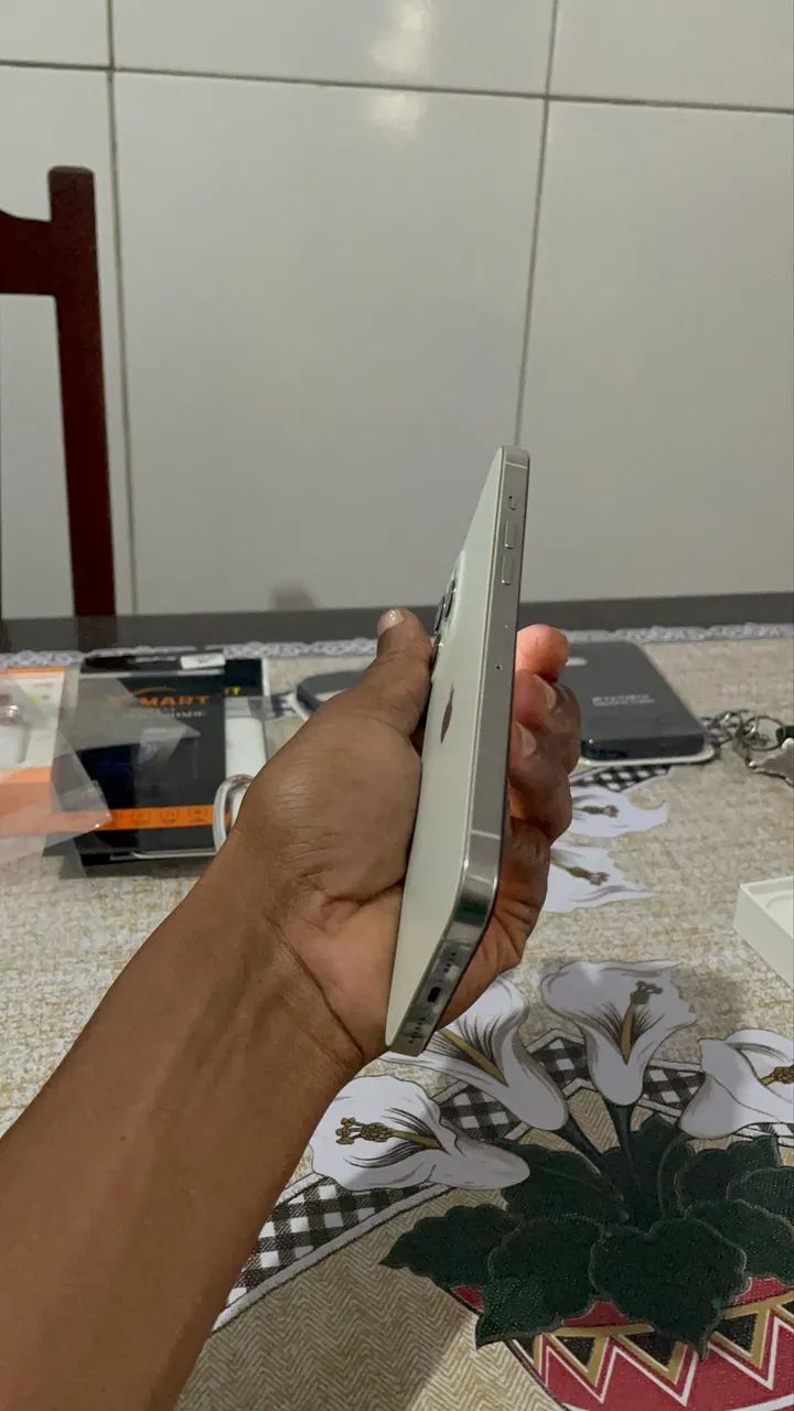 iPhone 12 Pro Max branco  - Foto 3