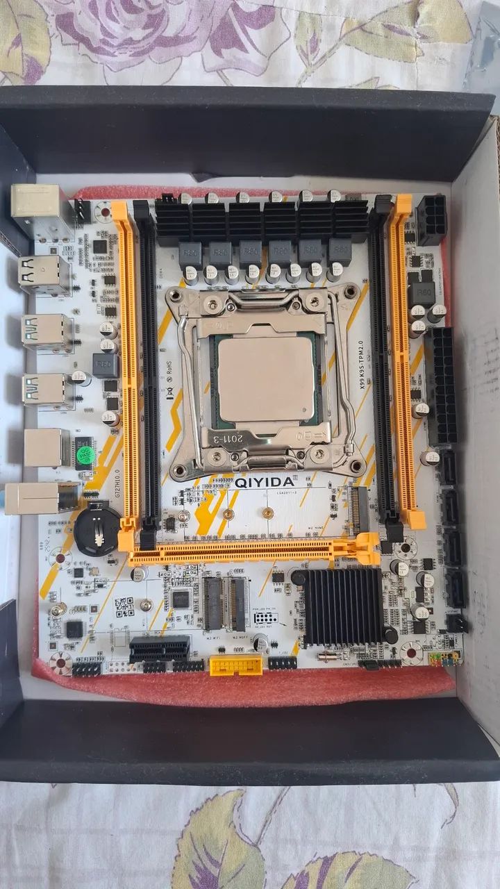 Placa mãe Qiyida e Processador Xeon 2640 V3 - Foto 3