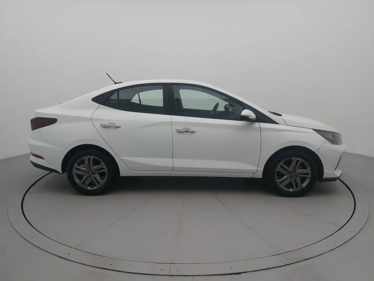Hyundai HB20S Limited 1.0 TB Flex 12V Aut., foto 6 de 18