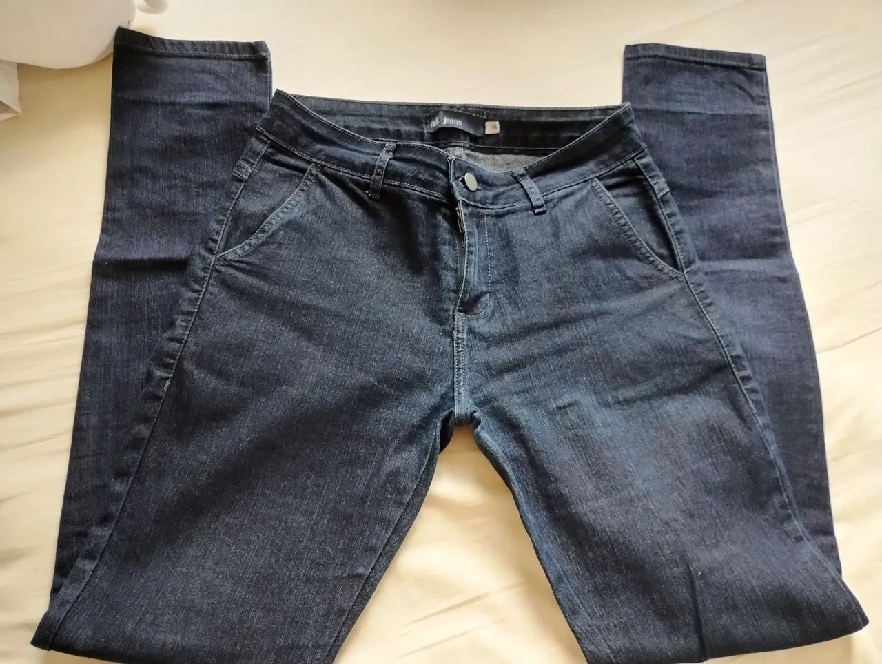 Calça Jeans modelo Alfaiataria 