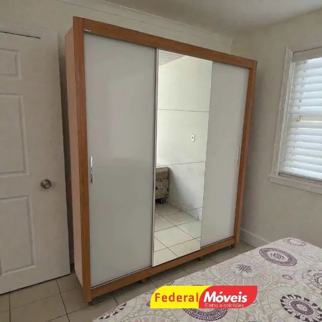 Guarda Roupa c/ Espelho 3P 4G - Promoção!