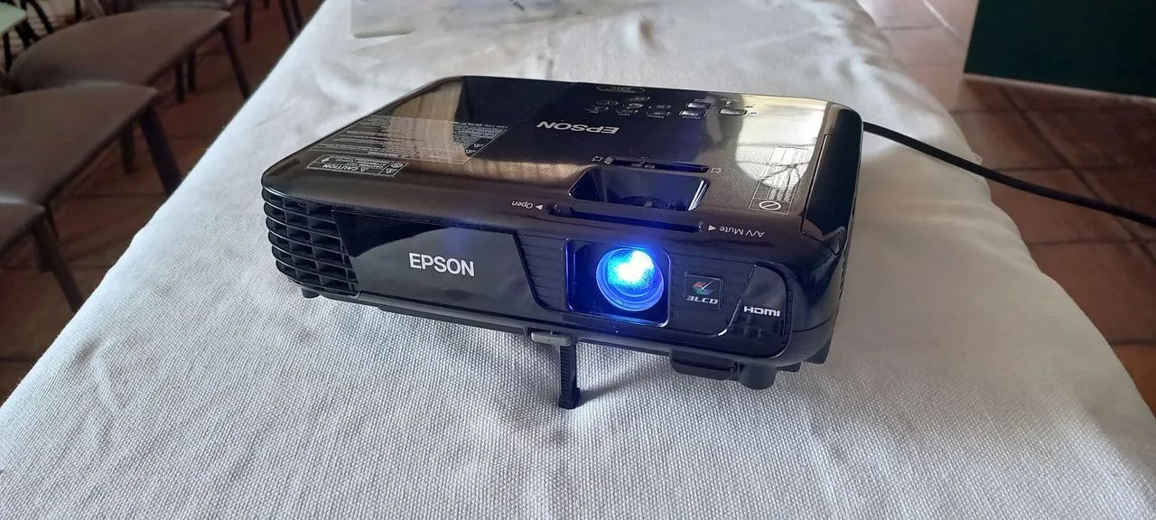 Projetor Epson Powerlite S31+ - Foto 3