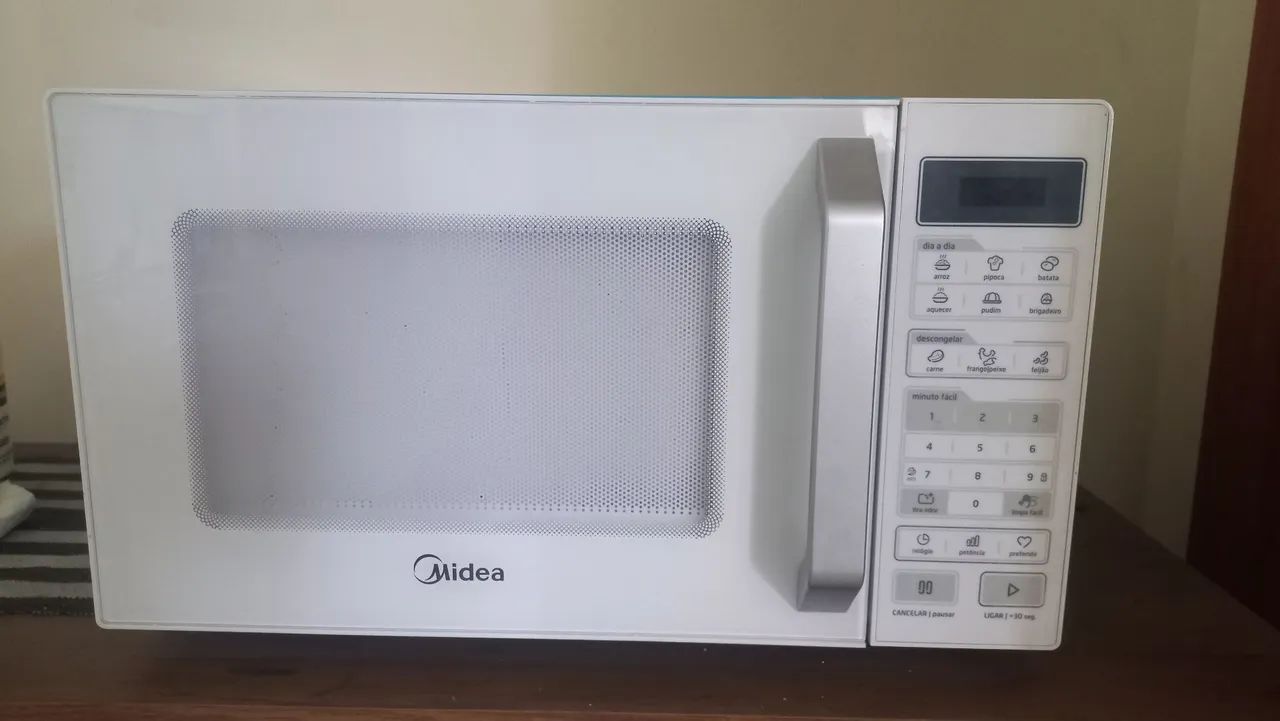 Microondas Midea 27 litros 