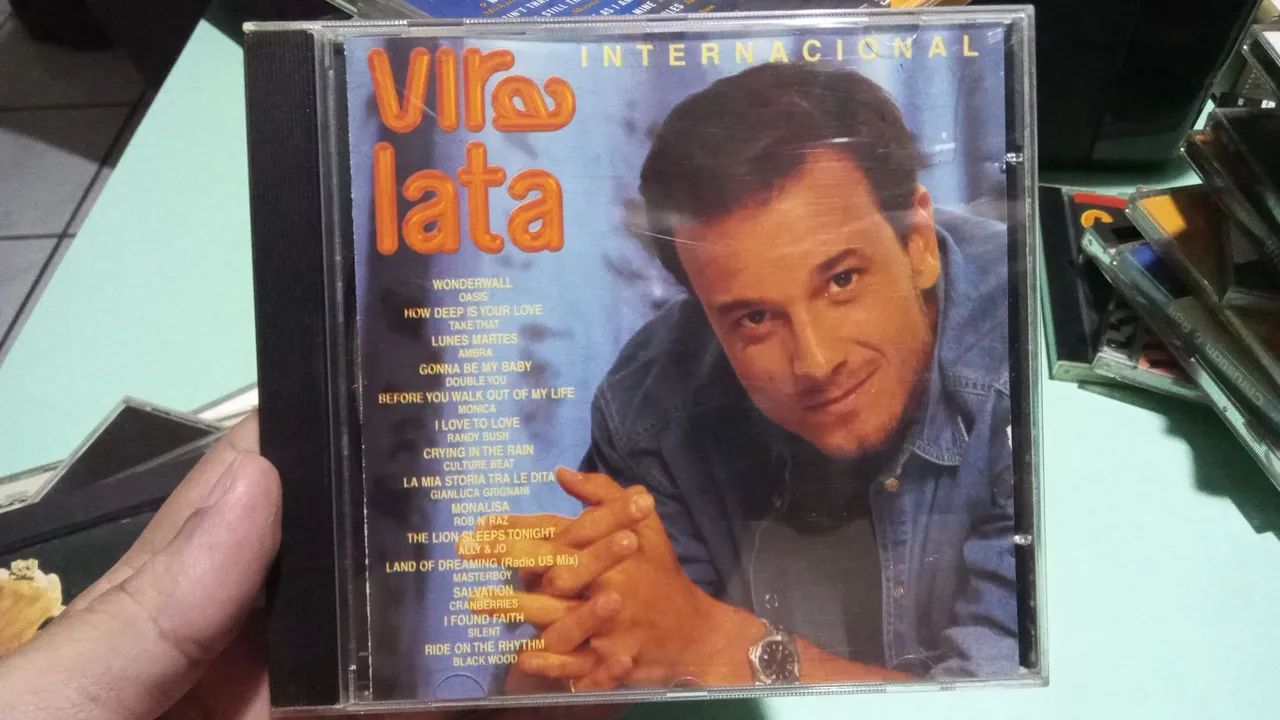 CD original de trilhas da novela  "Vira Lata" internacional 