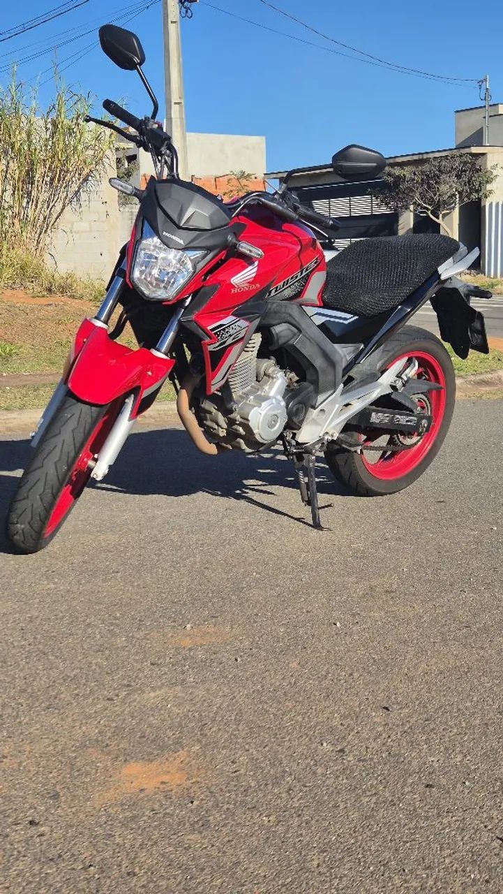 CB250F CBS - Foto 3