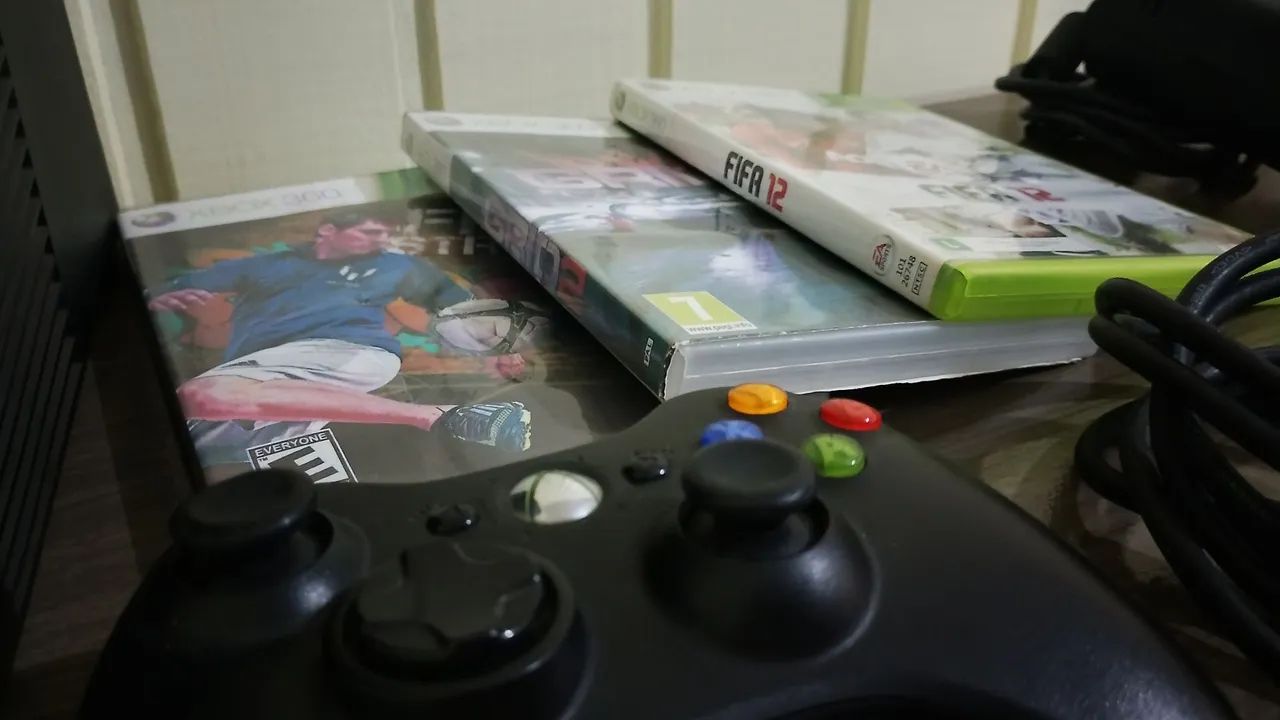 Xbox 360 DESBLOQUEADO + 3 Jogos - Consoles de Vídeo Game - Cacique