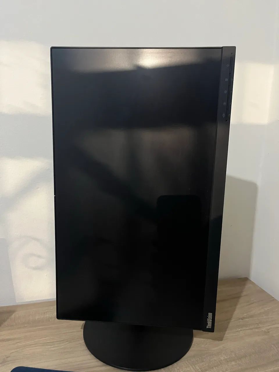 Monitor: Lenovo ThinkVision T22i-10 - Foto 2