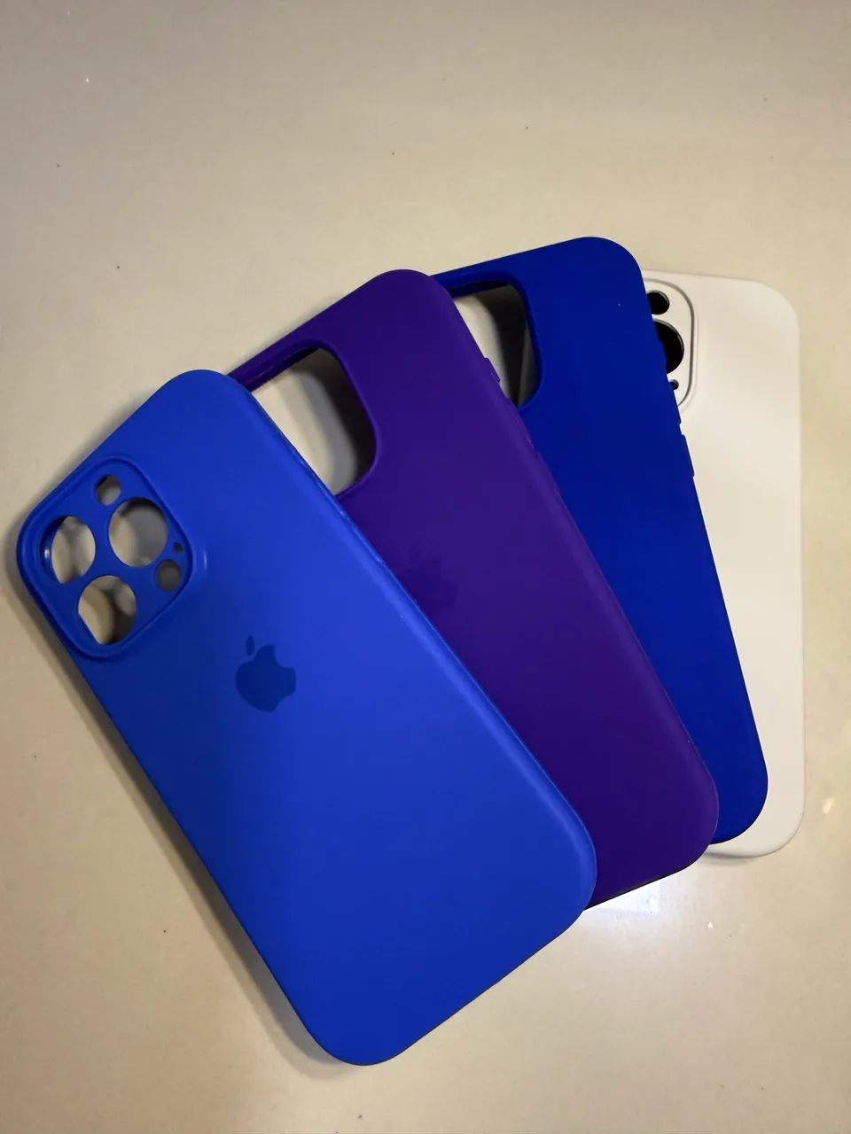 iPhone 16 Pro Capas MagSafe e Silicone aveludada kit com 10 capas  - Foto 3