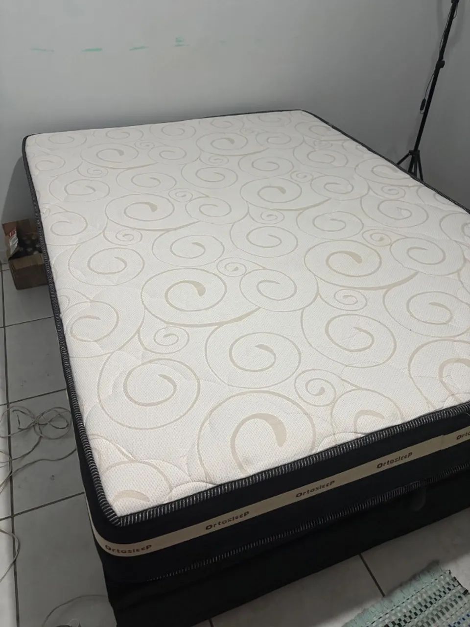 Cama casal com base baú  - Foto 4