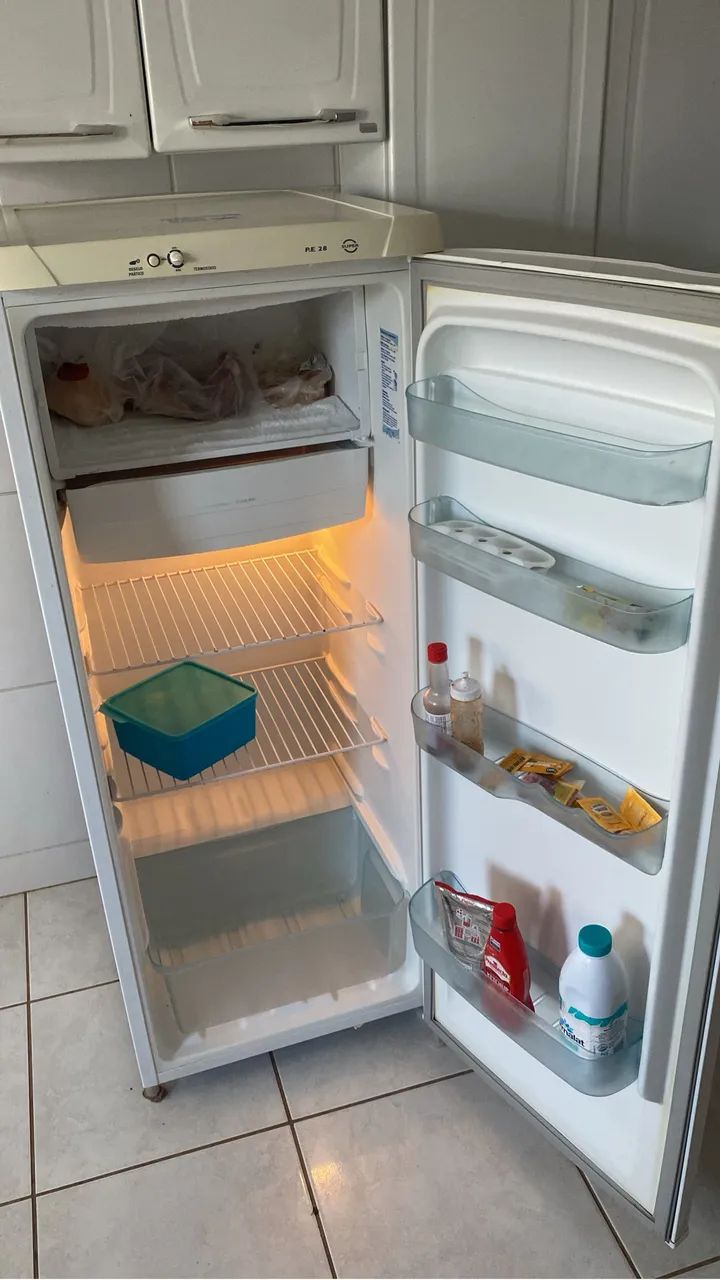 Vende se geladeira - Foto 3