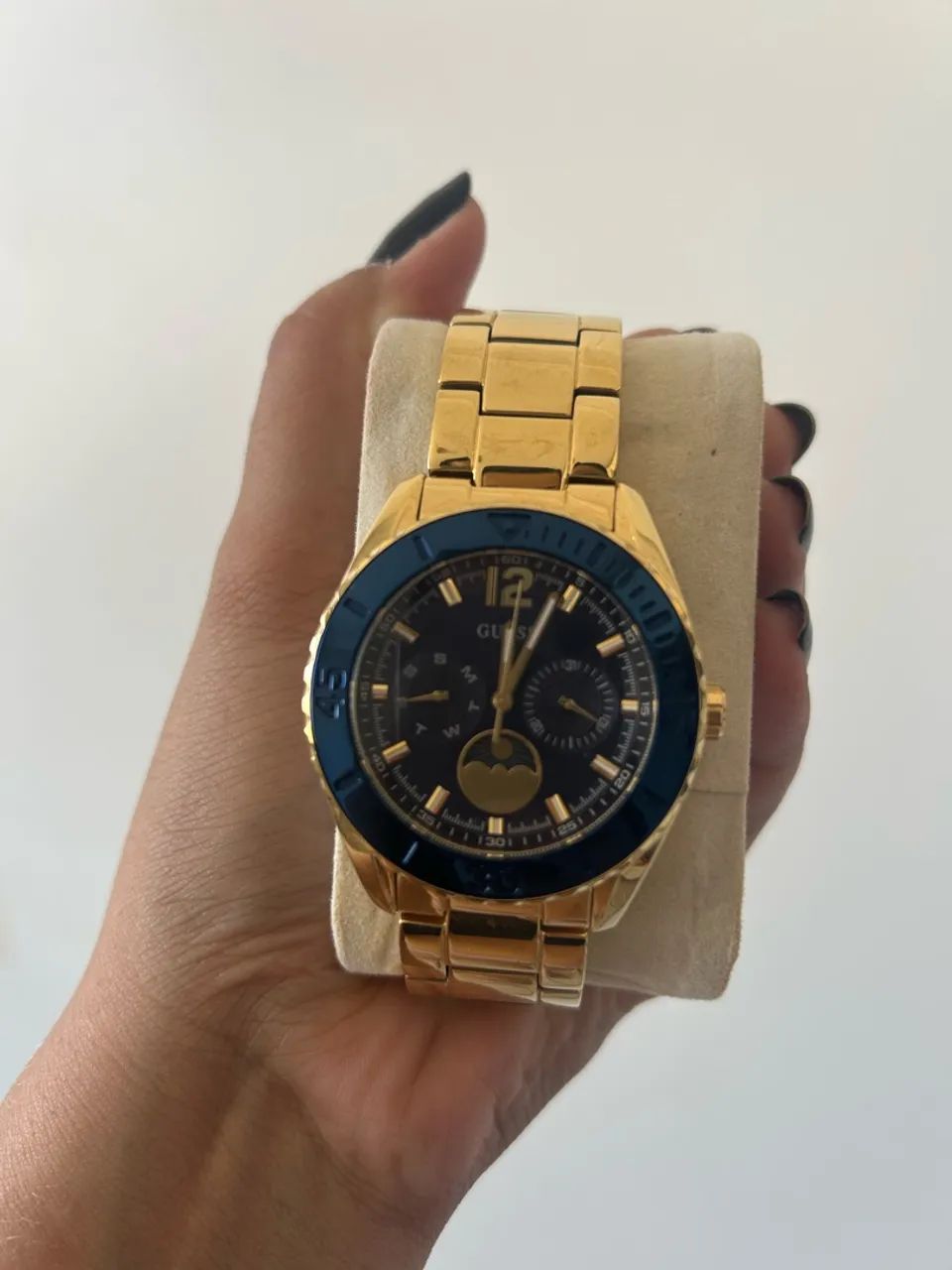 Relógio feminino Guess W0565L4 - Foto 4