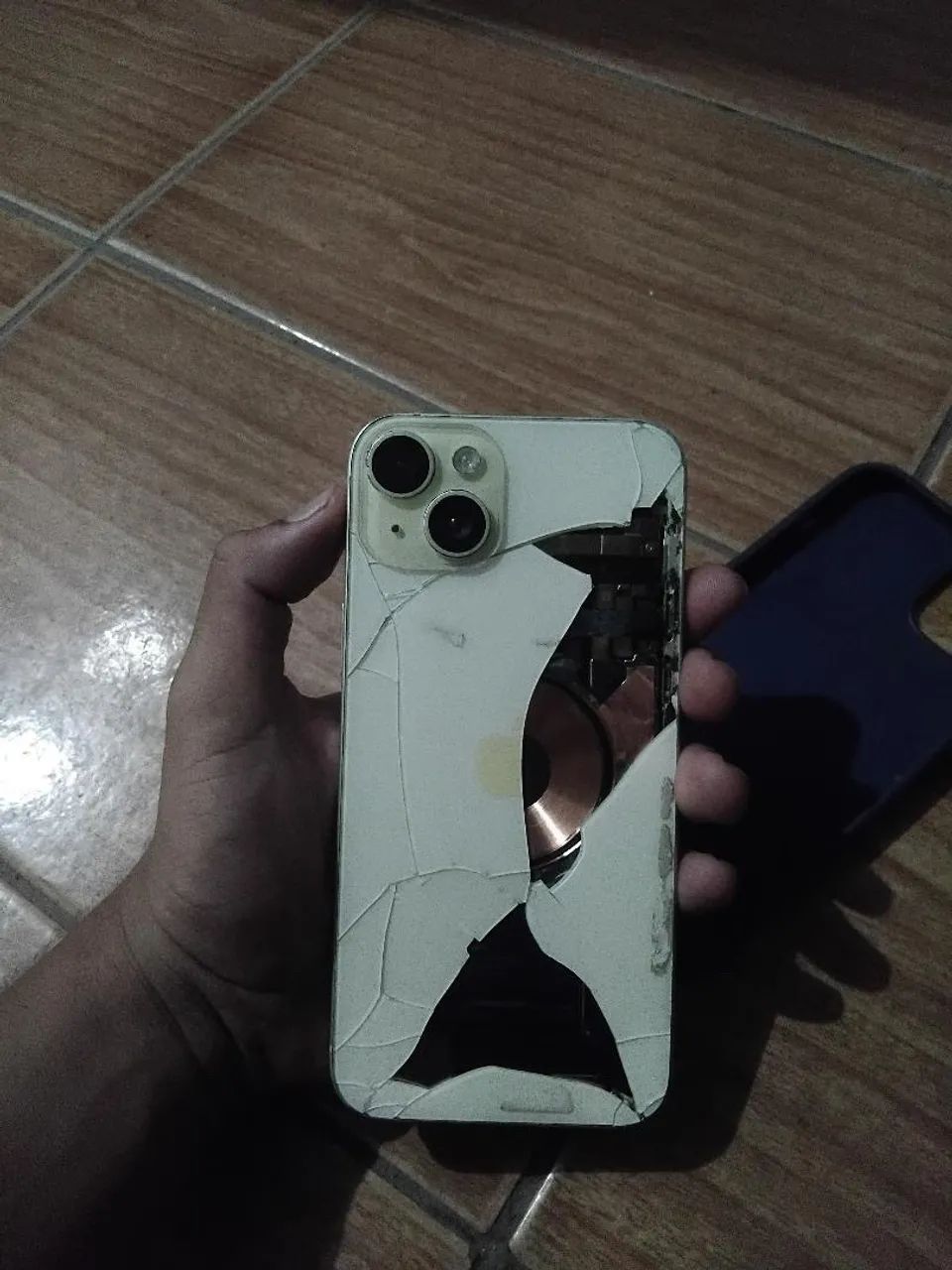 Troco IPhone 15 Plus 