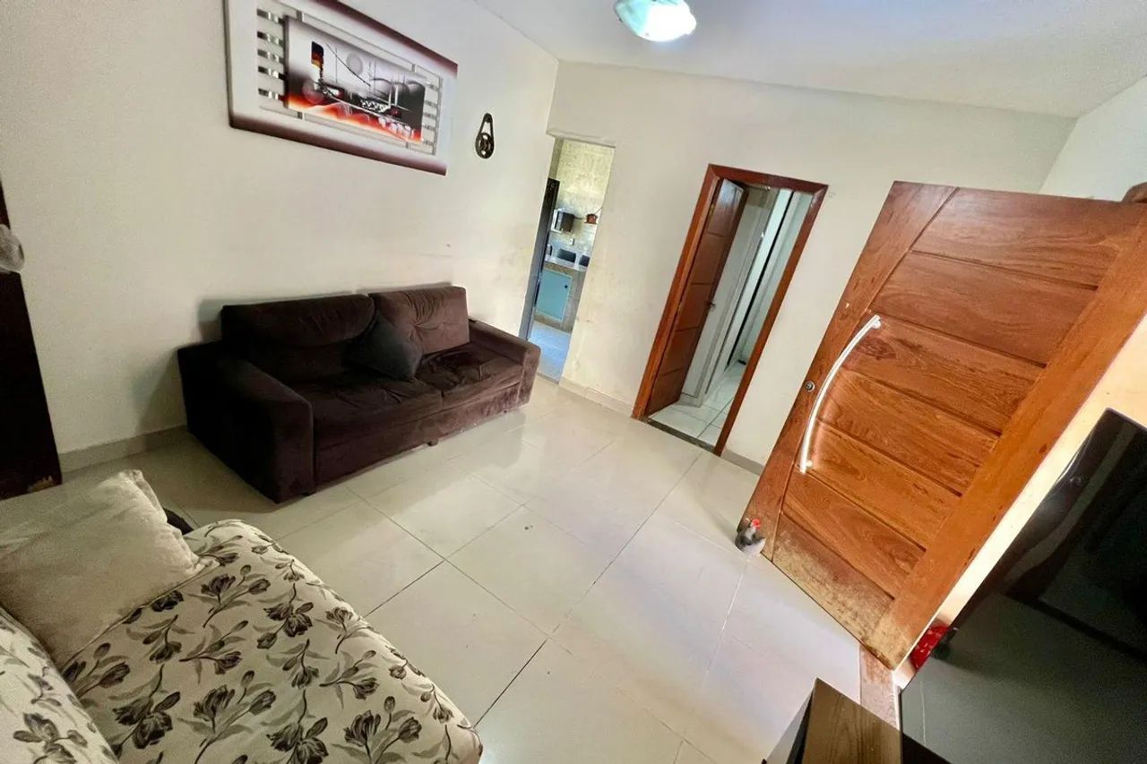 Casa à Venda - Floramar, 6 Quartos, 180 m2 - Foto 2