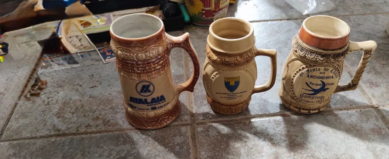 3 canecas de chopp em cerâmica antigas - Foto 2