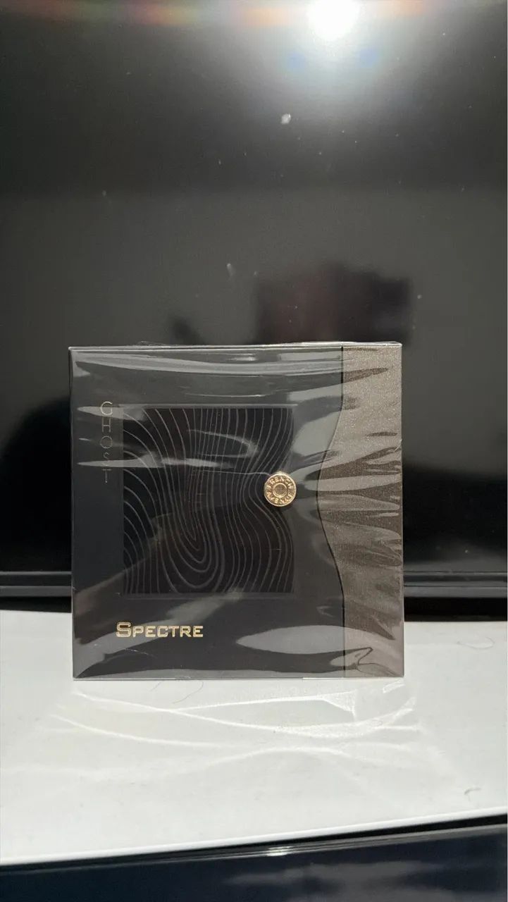 Spectre Ghost - French Avenue
