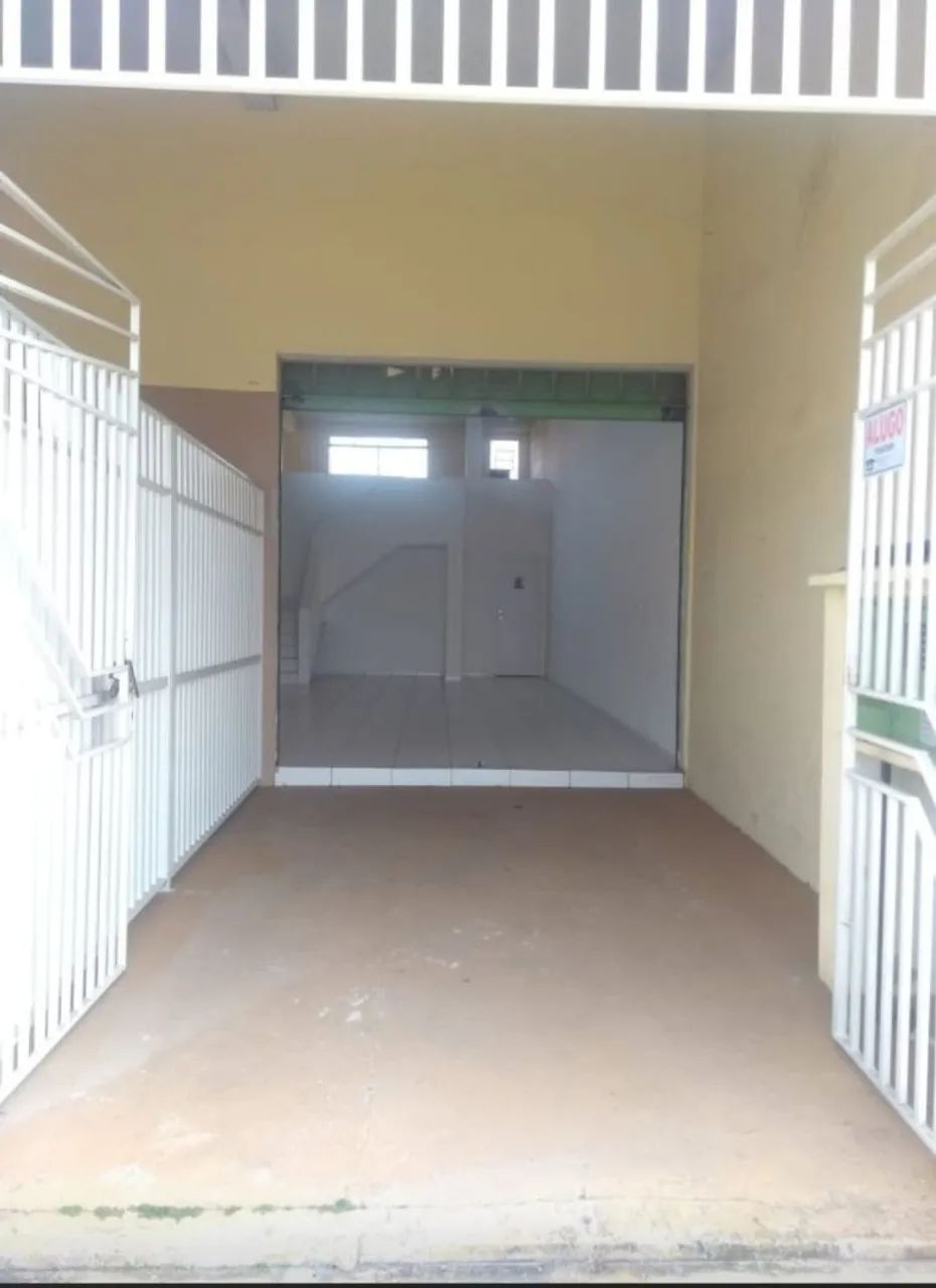 Vendo Casa com Ponto Comercial - Foto 3