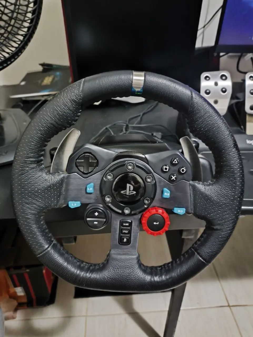 Volante G29 Logitech para PS4, PS5 e PC - Foto 2