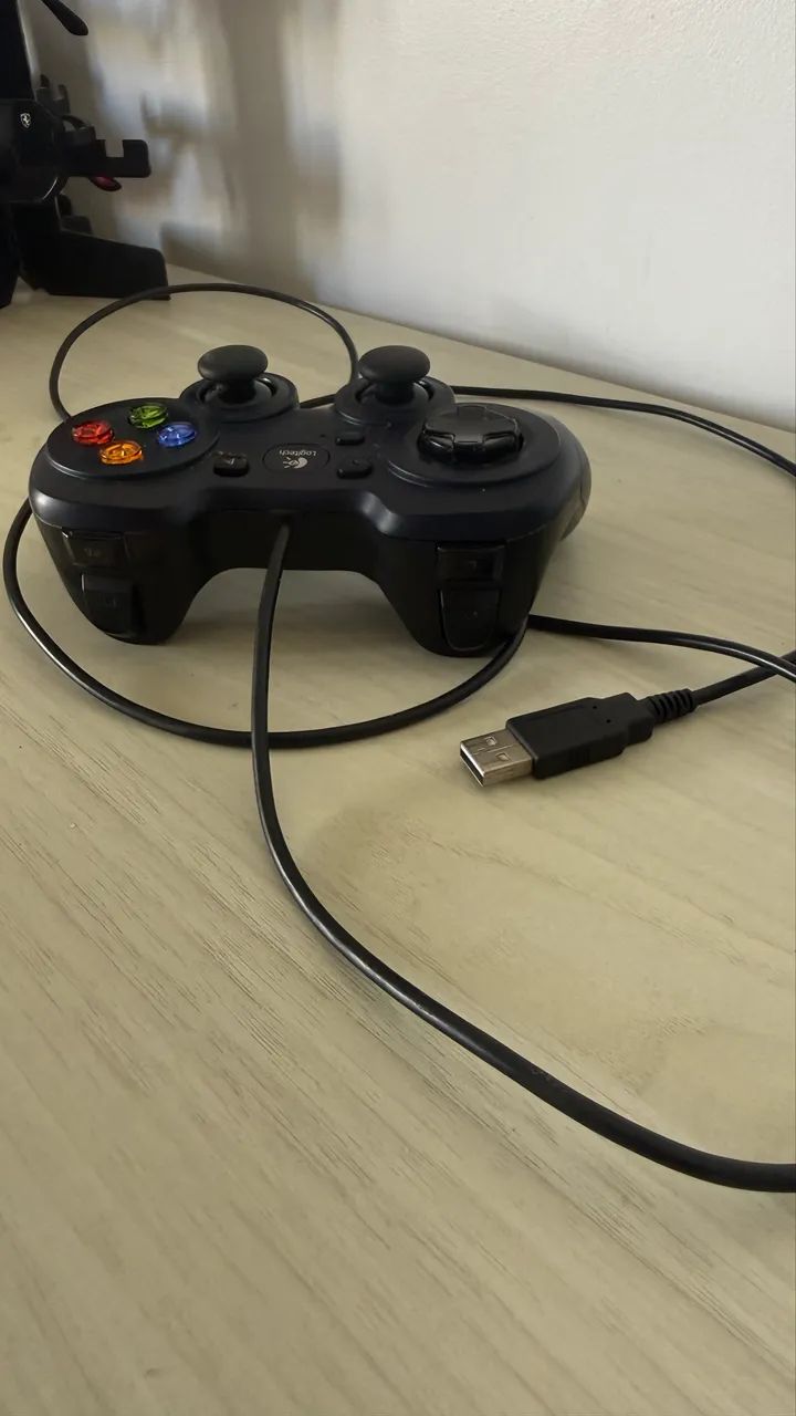 Controle Logitech F310 USB para PC - Foto 3