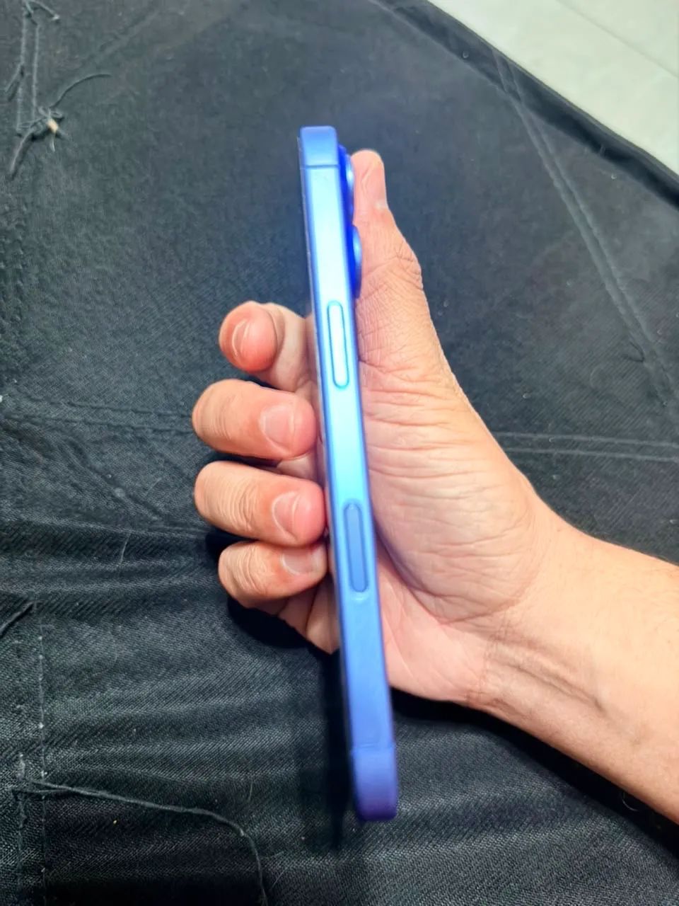 iPhone 16 Azul - Foto 3