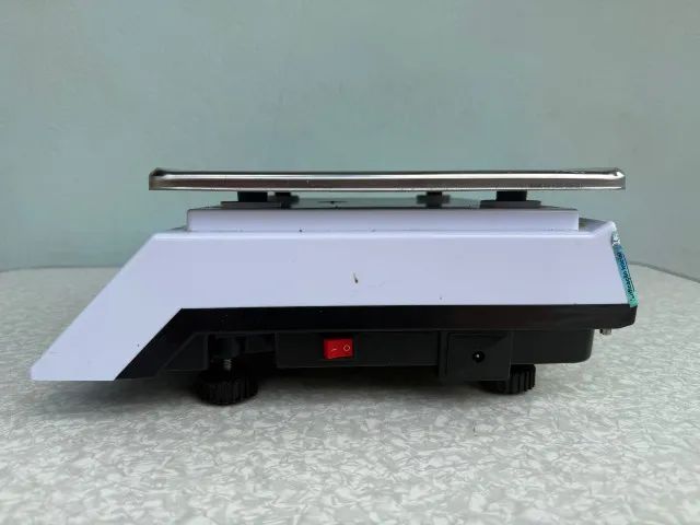 Balança comercial digital UPX Solution EA 15kg 30 cm x 23.5 cm - Foto 2