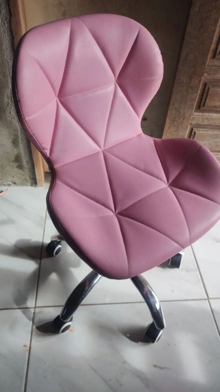 Cadeira mocho rosa  - Foto 2