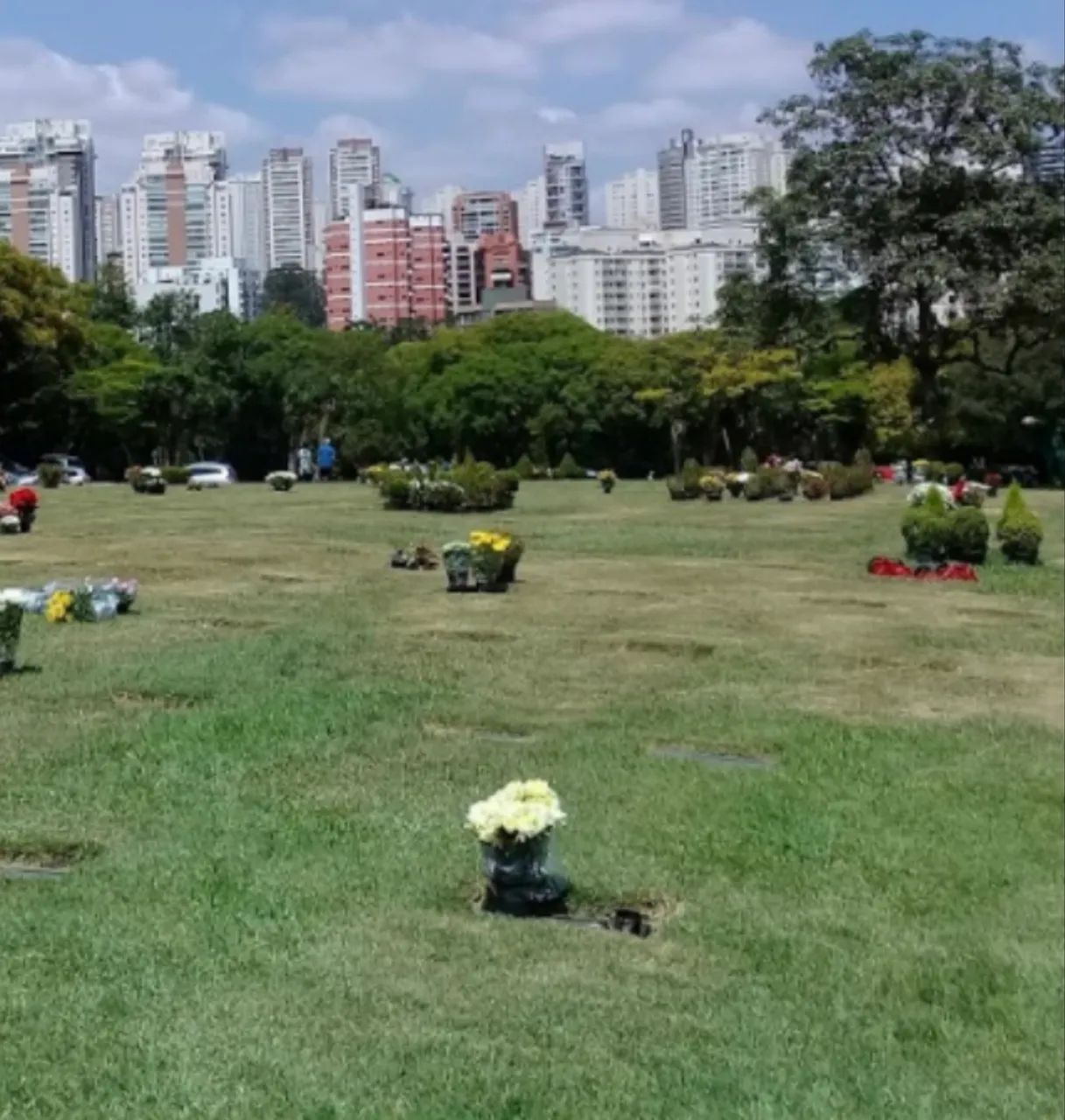 Jazigo Cemitério do Morumbi. Área nobre. Prox ao jazigo de Ayrton Senna - Foto 2