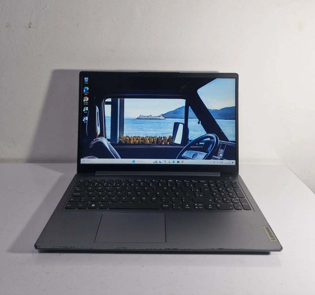 Notebook Lenovo IdeaPad 3 | i3 de 11° Geração | 240 SSD | 4GB | Windows 11 + Office